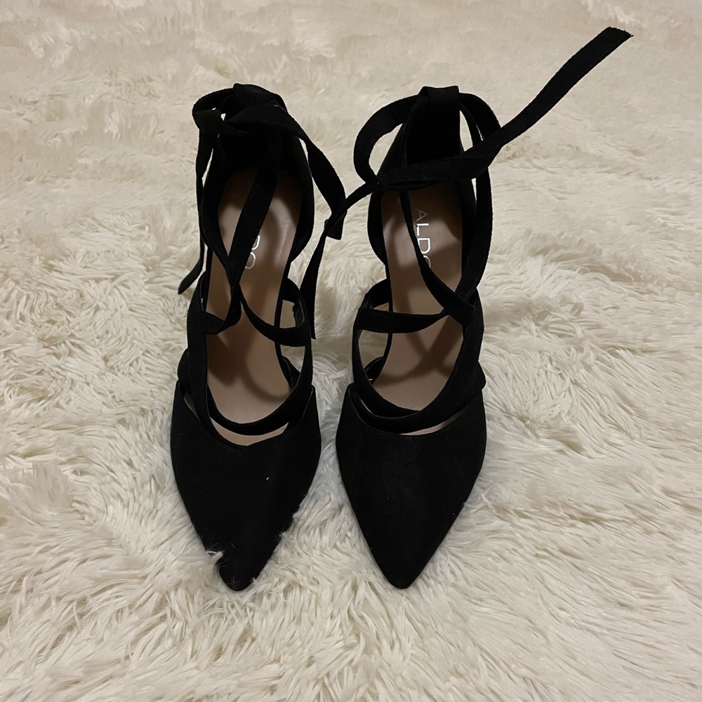 Strappy Black Aldo Stiletto